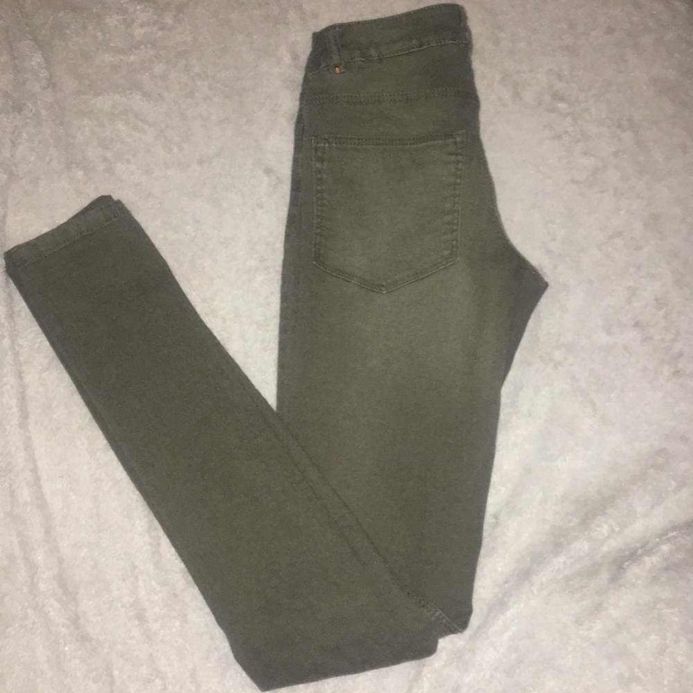 Dark green low rise skinny pants